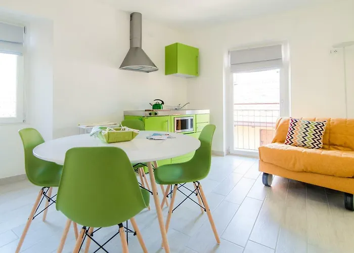 Persico - View And Private Parking טורנו